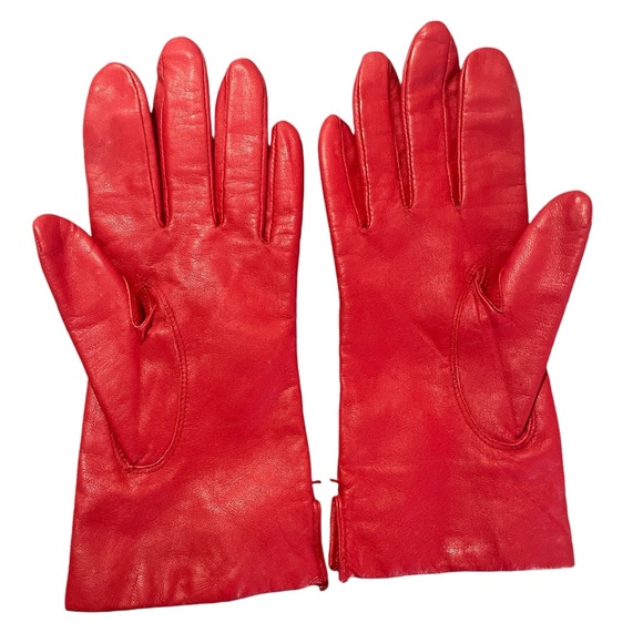 Red Leather Mid Length Gloves - Picture 3 of 5